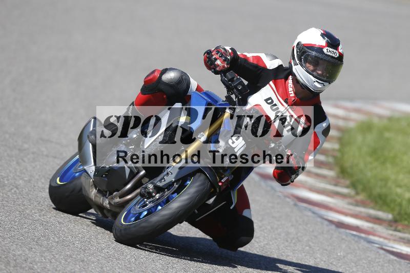 /12 30.04.2025 Speer Racing ADR/Gruppe gruen/911